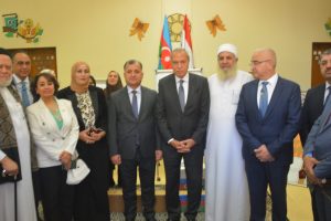 محافظ القليوبية يستقبل سفير أذربيجان لوضع إكليل من الزهور على النصب التذكاري - صور
