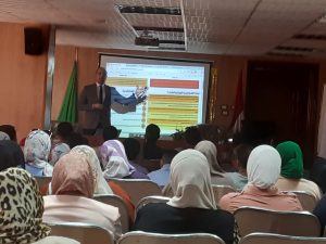 مساعد وزير الشباب والرياضة ومستشار وزير التعليم العالي للجامعات الأوروبية يشاركون فى تدريب مبادرة 100 قائد بالقليوبية