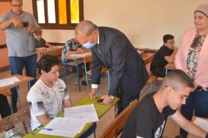 محافظ القليوبية يتفقد سير امتحانات الشهادة الإعدادية بالمدارس 