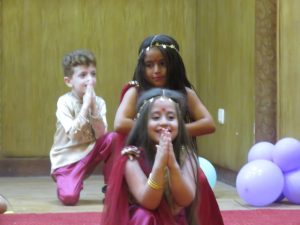 بالهندي.... براعم شبان بنها  في استعراض مميز 