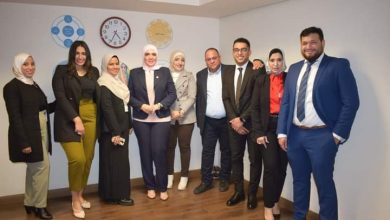 تكريم الدكتورة أماني إبراهيم وفريق العمل على جهودهم في حياة كريمة تكريم الدكتورة أماني إبراهيم وفريق العمل على جهودهم في حياة كريمة