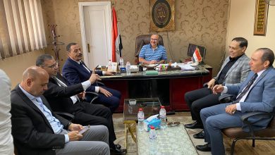 نواب شبرا الخيمه يلتقون بممثل وزارة البترول ورئيس حي شرق لحل مشكلة القمامة نواب شبرا الخيمه يلتقون بممثل وزارة البترول ورئيس حي شرق لحل مشكلة القمامة