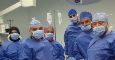 استئصال ورم من الرحم يزن 4 كيلو جرام من مريضة بمستشفى كفر شكر