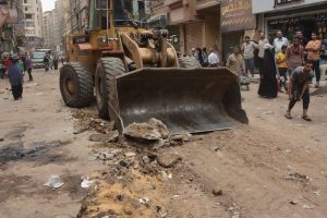 محافظ القليوبية يتابع أعمال رفع الإشغالات والنظافة بشبرا الخيمة (صور)