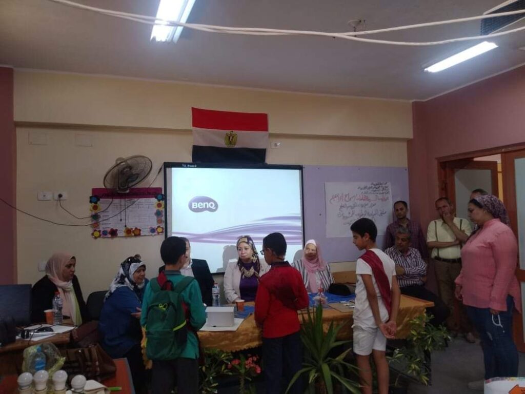 طلاب شبان بنها يشاركون  فى المبادرة الوطنية للمشروعات الخضراء الذكية