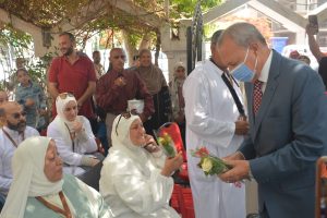 محافظ القليوبية يودع الفوج الثاني من حجاج الجمعيات