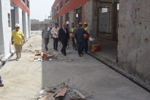 محافظ القليوبية يتفقد عدد من المشروعات الجاري تنفيذها ببنها