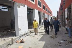 محافظ القليوبية يتفقد عدد من المشروعات الجاري تنفيذها ببنها