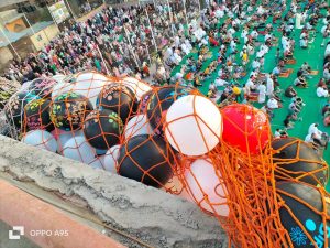 اطلاق البالونات بشبان بنها احتفالا بعيد الاضحي