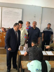 نائب رئيس جامعة بنها يتفقد سير الامتحانات بكليتي الآداب والعلوم (صور)