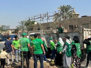 شبرا الخير تزرع أكثر من ألف شجرة مثمرة لتجميل وتنظيف الشوارع بالقليوبية