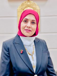 «بحضور رئيس هيئة النيابة الإدارية» حقوق بنها تناقش "ولاية النيابة الإدارية في توقيع العقوبات التأديبية"