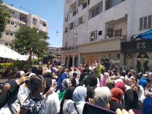 بالزغاريد والبلالين.. طلاب الثانوية العامة بالقليوبية يحتفلون بانتهاء ماراثون الامتحانات (صور) 