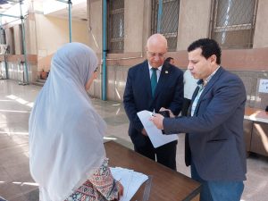 رئيس جامعة بنها يتفقد اختبارات القدرات بكليتي التربية الرياضية والفنون التطبيقية (صور)