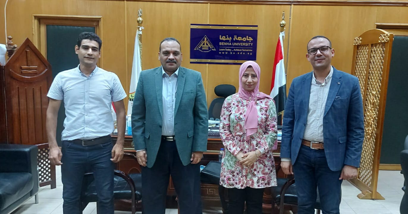 لجنة من المجلس الأعلى للجامعات تتفقد اختبارات القدرات بجامعة بنها (صور)