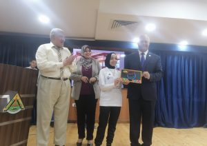 رئيس جامعة بنها يشهد فعاليات جامعة الطفل بجامعة بنها (صور)