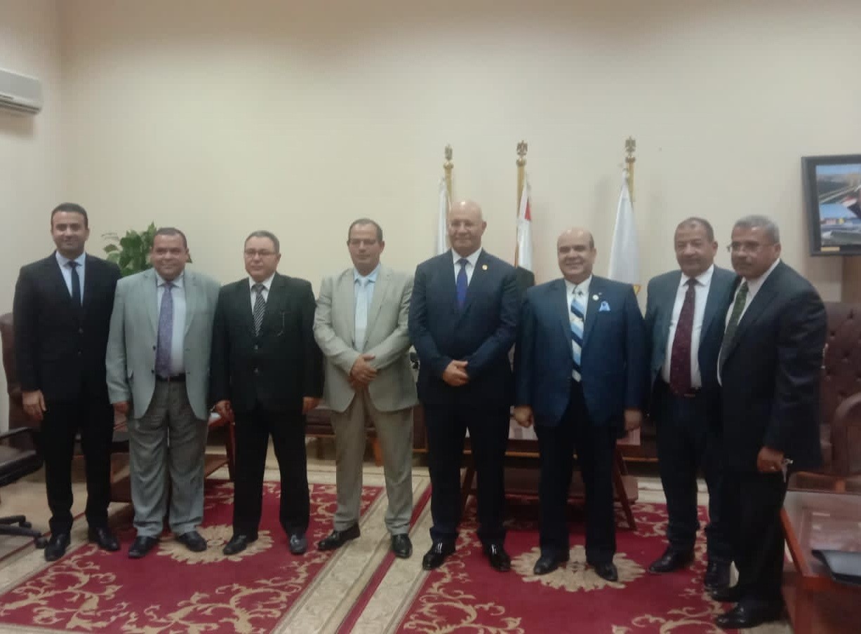 رئيس جامعة بنها يفتتح المؤتمر السنوي الخامس عشر لكلية الحقوق