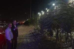 محافظ القليوبية يجري جولة ليلية على الطريق الزراعي لمتابعة تنفيذ قرار ترشيد استهلاك الكهرباء