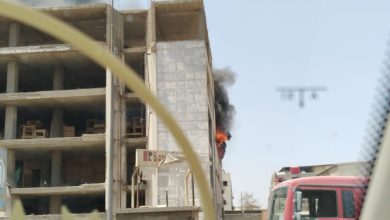 اندلاع حريق بمصنع أخشاب بالعبور والدفع بـ 6 سيارات إطفاء (صور) اندلاع حريق بمصنع أخشاب بالعبور والدفع بـ 6 سيارات إطفاء (صور)