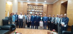 رئيس جامعة بنها يكرم المشاركين في إعداد الخطة البحثية الجديدة للجامعة 2023 – 2030