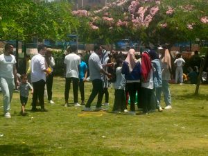 في رابع أيام العيد .. حدائق القناطر تواصل استقبال المواطنين (صور)