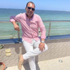 أب وأطفاله ووالدته .. مصرع 4 من أسرة واحدة في حادث تصادم مروع بمطروح