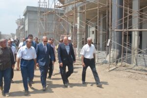 تزامنًا مع العيد القومي .. محافظ القليوبية يتفقد 10 مشروعات خدمية بتكلفة 1.7 مليار جنيه بمدينة كفر شكر (صور)
