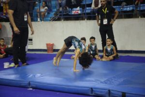 ابن الشبان مسلم مصطفى محمد رزق يحصد الميدالية الذهبية للجمباز الفنى