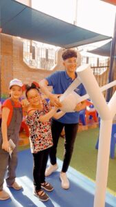 اطفال شبان بنها يشاركون فى احتفالية القليوبية بالعيد القومي