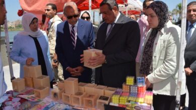 وزير التنمية المحلية ومحافظ القليوبية يفتتحان معرض "أيادي مصر" للحرف اليدوية والتراثية بكورنيش بنها وزير التنمية المحلية ومحافظ القليوبية يفتتحان معرض "أيادي مصر" للحرف اليدوية والتراثية بكورنيش بنها