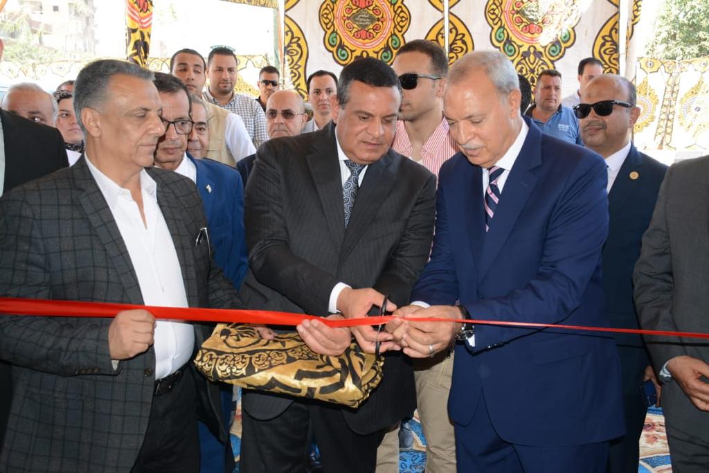 وزير التنمية المحلية يفتتح أعمال تطوير مجزر كفر سعد و مشروع النقل الجماعي بمدينة بنها وزير التنمية المحلية يفتتح أعمال تطوير مجزر كفر سعد و مشروع النقل الجماعي بمدينة بنها
