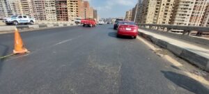 هبوط جزئي محدود في كوبري بنها على الطريق الزراعي (صور)