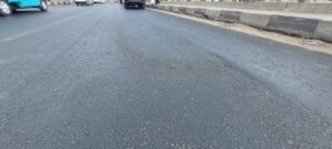 هبوط جزئي محدود في كوبري بنها على الطريق الزراعي (صور)