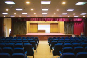 "مسرح الشبان" معلم مضئ في سماء القليوبية