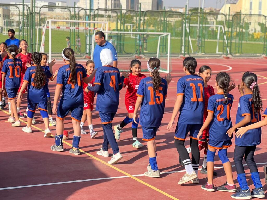 شبان بنها يفتتح مشواره في دوري اليد مواليد ٢٠١٢ بنات بالفوز على العبور شبان بنها يفتتح مشواره في دوري اليد مواليد ٢٠١٢ بنات بالفوز على العبور