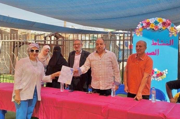 شبان  بنها  تكرم فريق النشاط بالمجمع