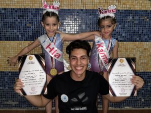 بنت الشبان حلا محمد تحصد الميدالية الذهبية