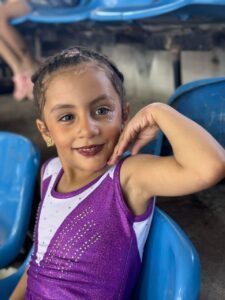 بنت الشبان مليكة أحمد حمدى تحصد الميدالية الذهبية