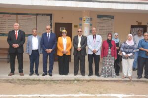 محافظ القليوبية يشهد طابور الصباح وتحية العَلَمْ في أول يوم دراسي