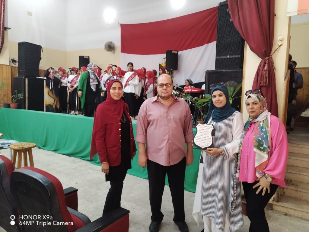 الاعلام التربوي بشبان بنها يحصد المركز الثالث على مستوى الجمهورية الاعلام التربوي بشبان بنها يحصد المركز الثالث على مستوى الجمهورية