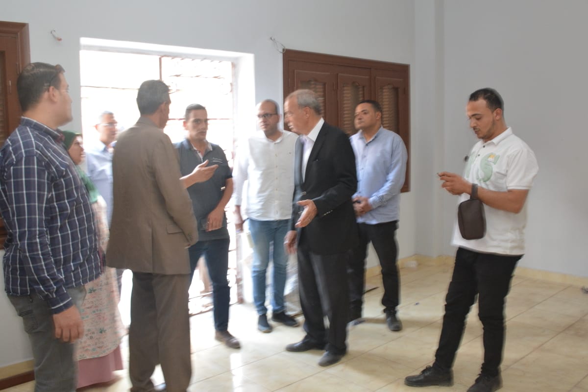 محافظ القليوبية يتابع ميدانيًا مشروعات "حياة كريمة" بقرى شبين القناطر محافظ القليوبية يتابع ميدانيًا مشروعات "حياة كريمة" بقرى شبين القناطر