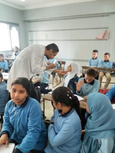 جامعة بنها تواصل القوافل الطبية المتخصصة فى أمراض العيون بقرية كفر عابد بطوخ