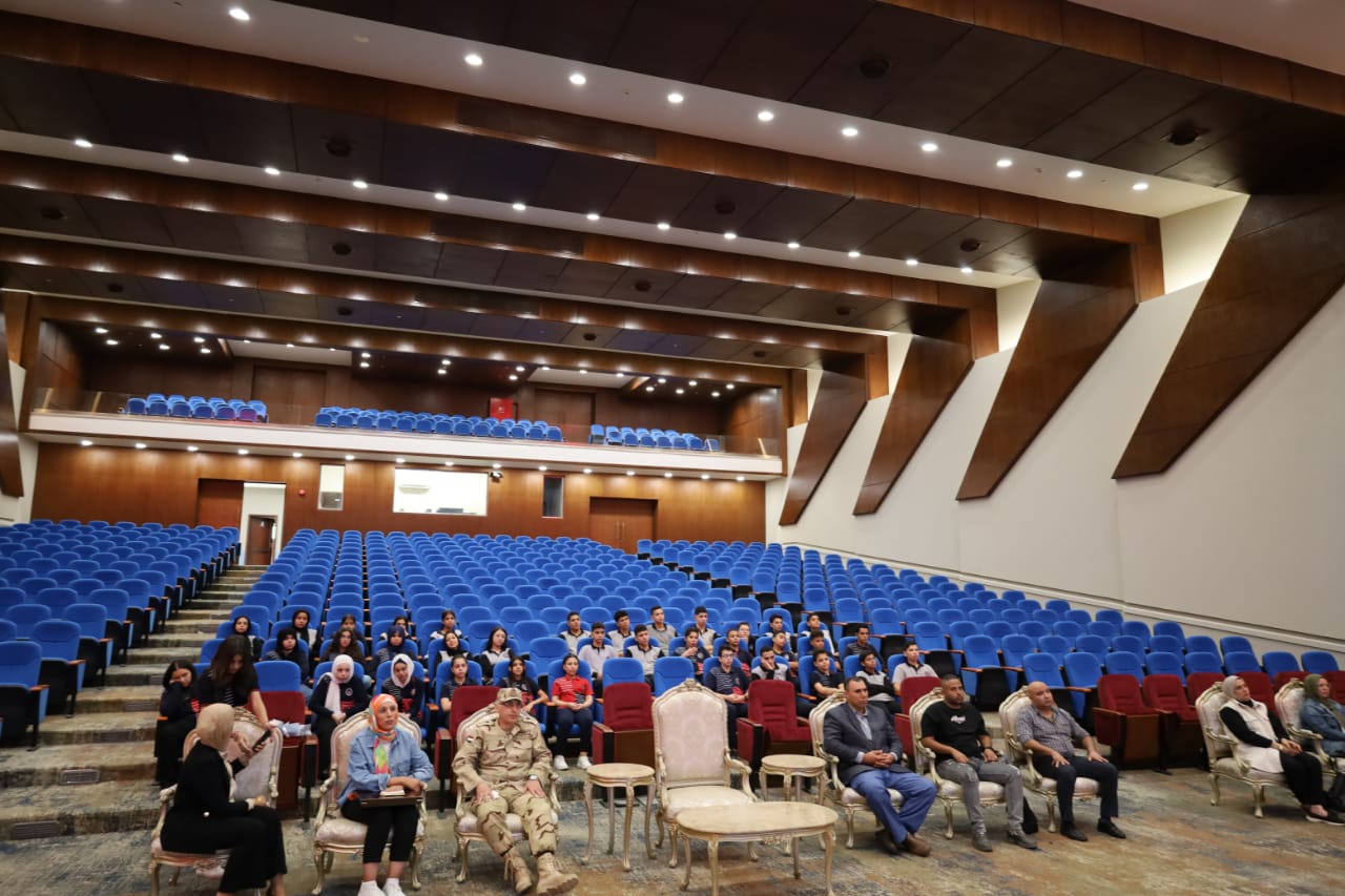 شبان بنها في زيارة إلي قاعدة ٣ يوليو البحرية شبان بنها في زيارة إلي قاعدة ٣ يوليو البحرية