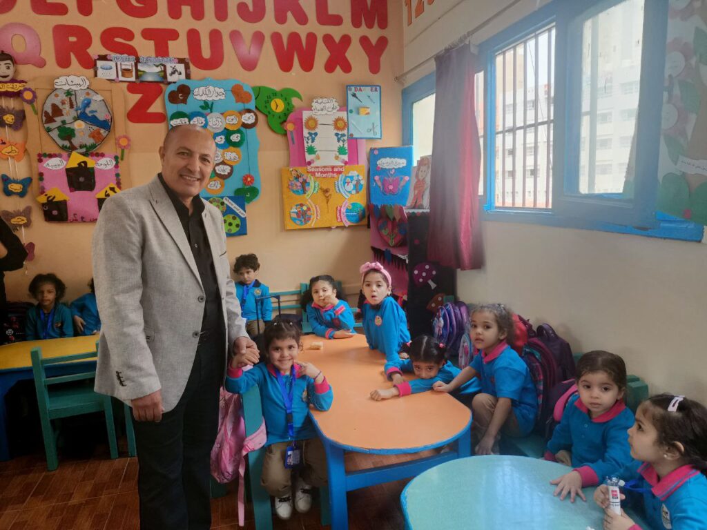 مدير عام المدارس بشبان بنها يتابع انظباط اول يوم دراسي مدير عام المدارس بشبان بنها يتابع انظباط اول يوم دراسي