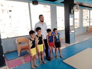 "احمد وعمر وحلا".. يحصدون المركز الاول في الجمباز