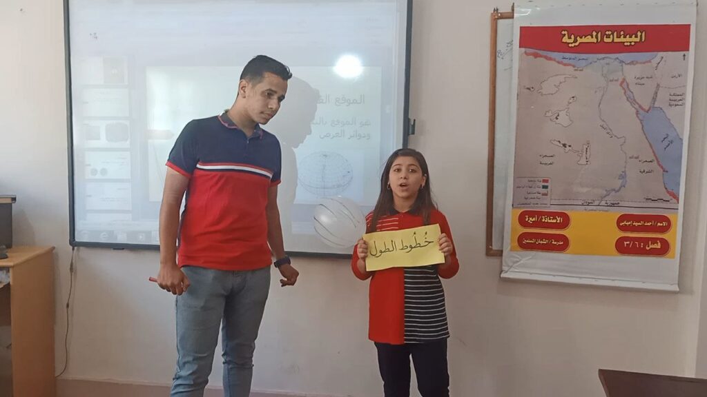 معلمو شبان  بنها يبدعون فى التطبيق العملى داخل الحصص النموذجية