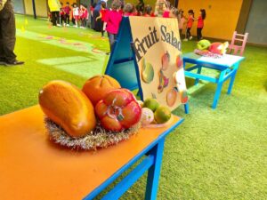 إذاعة رياض الأطفال بشبان بنها بطعم الفاكهة