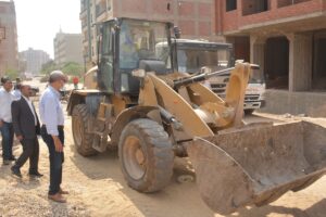 محافظ القليوبية يوقف حالة بناء مخالفة بتقسيم الزهور ببنها (صور)