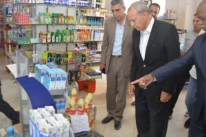 محافظ القليوبية يتابع الالتزام بتطبيق مبادرة تخفيض السلع الغذائية (صور) 
