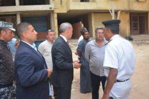 محافظ القليوبية يوقف أعمال بناء مخالف بأحد العمارات بمنطقة الفلل ببنها (صور)